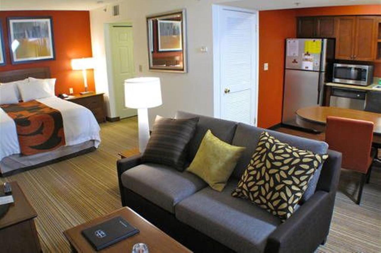 Albany Airport Inn And Suites Latham Oda fotoğraf